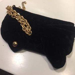 Juicy couture velvet bow wristlet